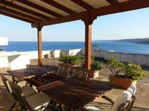La Terrazza Sul Mare-CasaVacanze Castro Di Lecce
